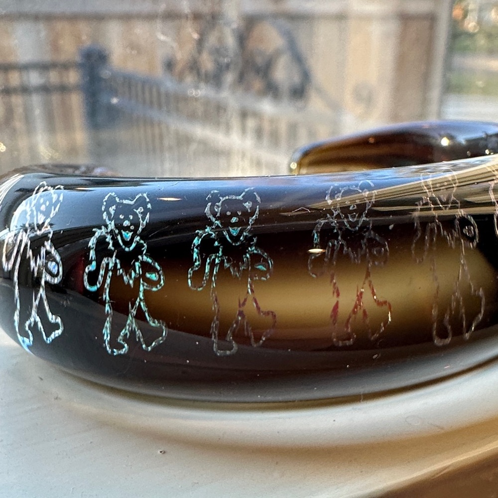 Grateful Dead Bear Handblown glass bracelet - Picture 2 of 6